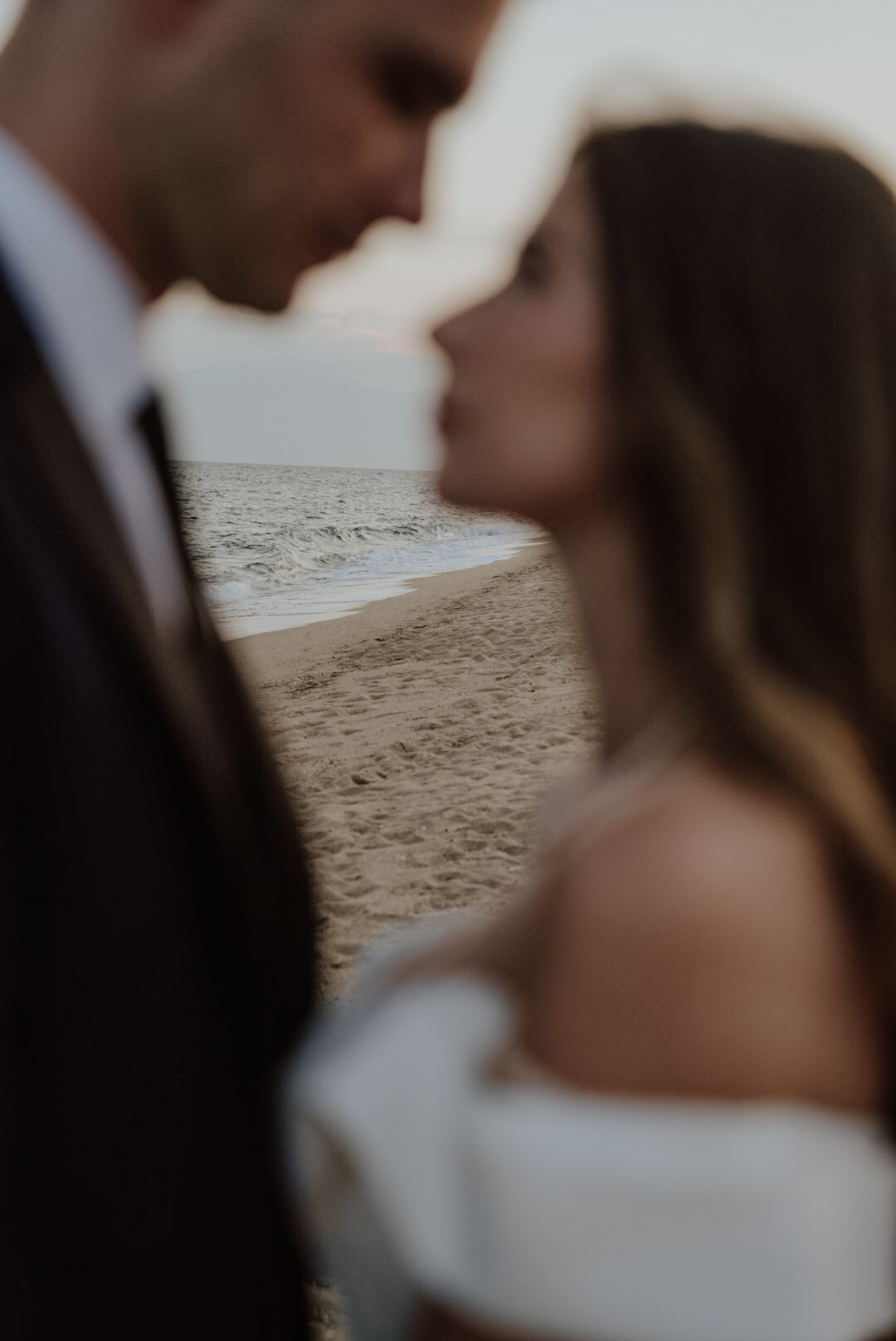 Romantic wedding ceremony by the sea in Paros, Greece – Lazarou G Photography